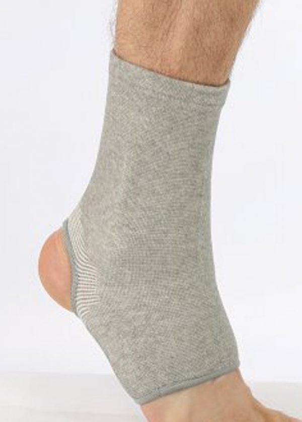 Soutien de la cheville pour entorse légère – stabilité ciblée