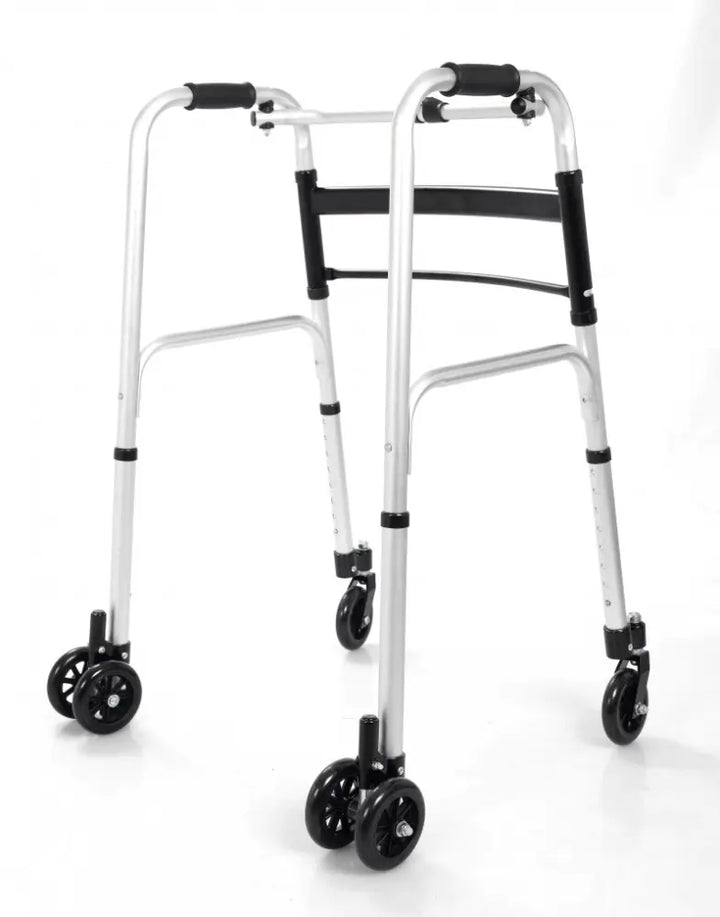 Réglage de hauteur 85–102,5 cm (8 niveaux) – poignées ergonomiques