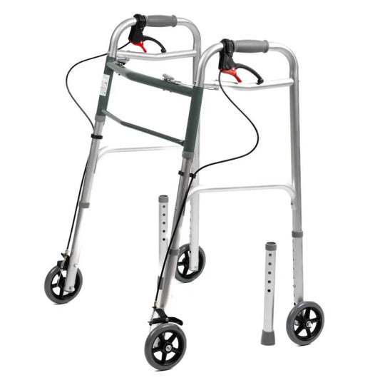 Cadre de marche pliable en aluminium avec 4 roues, 2 pieds et freins AT51048